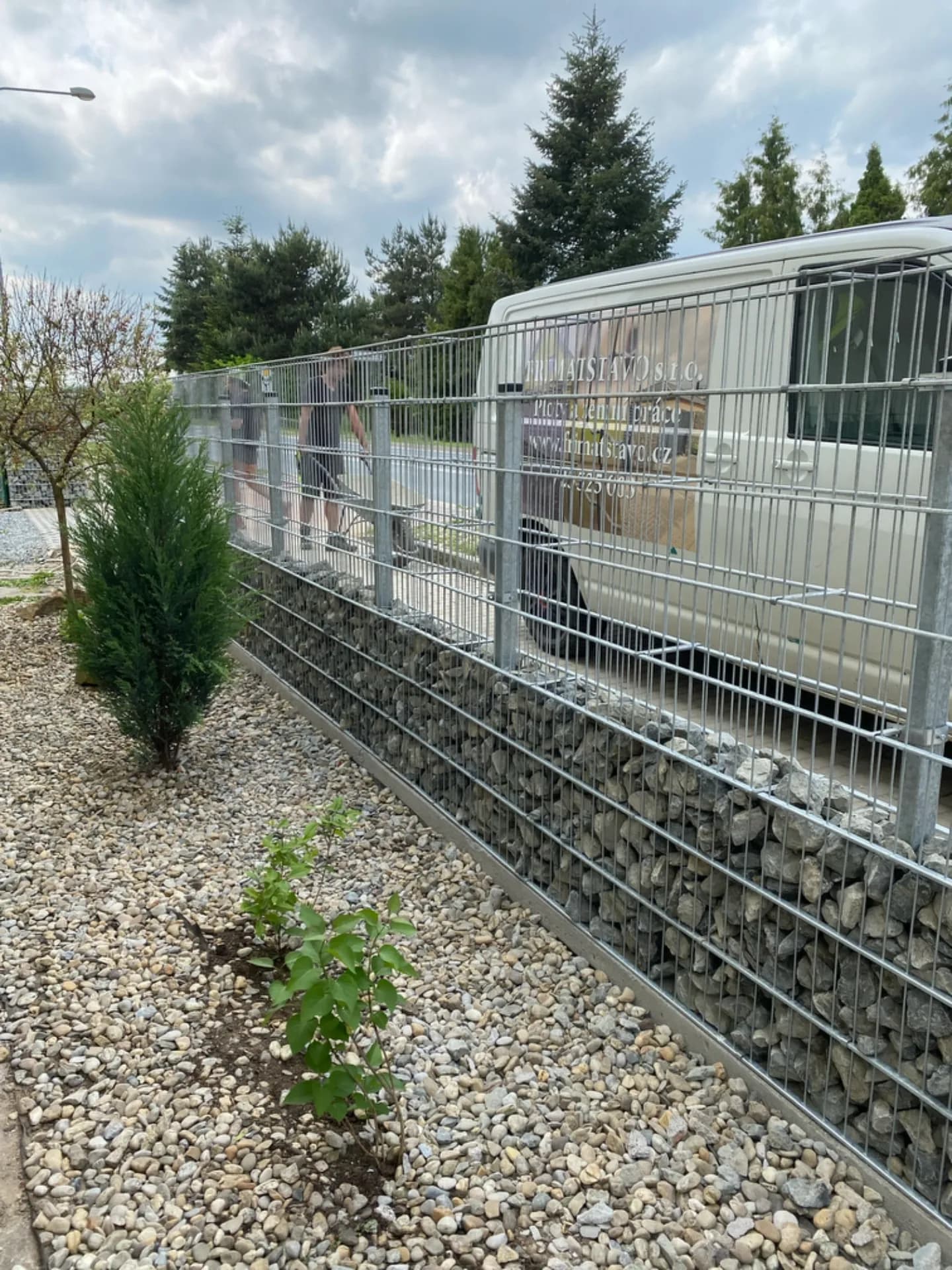 Gabionový plot — realizace na klíč od FRIMATSTAVO